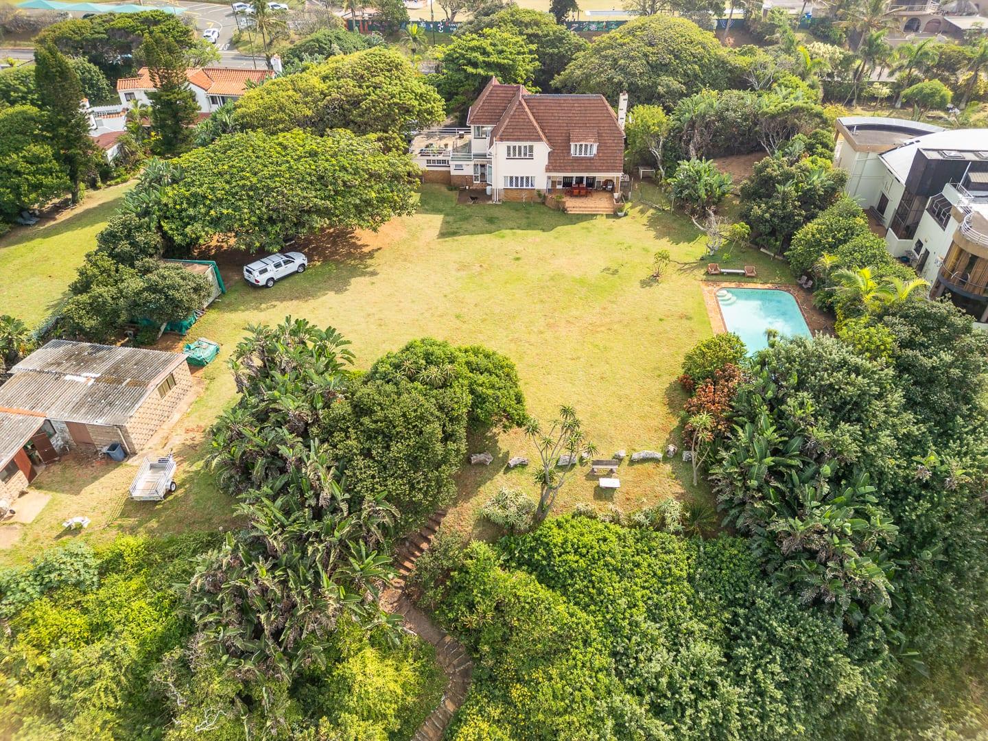 Prime Residential Development Opportunity | 6,077m² Premium Sea-View Land — photograph 1