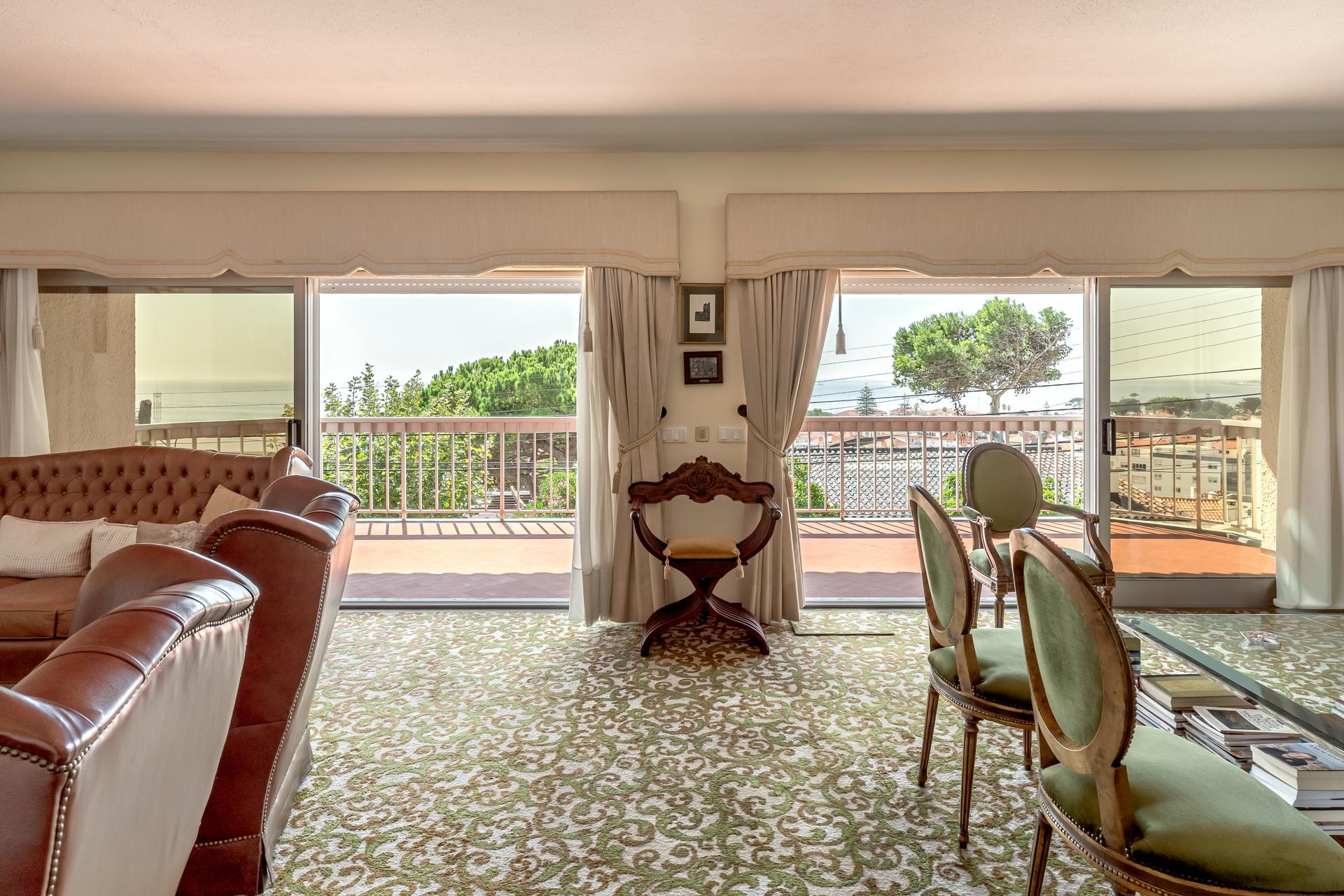 House in Cascais (91753) — photograph 2