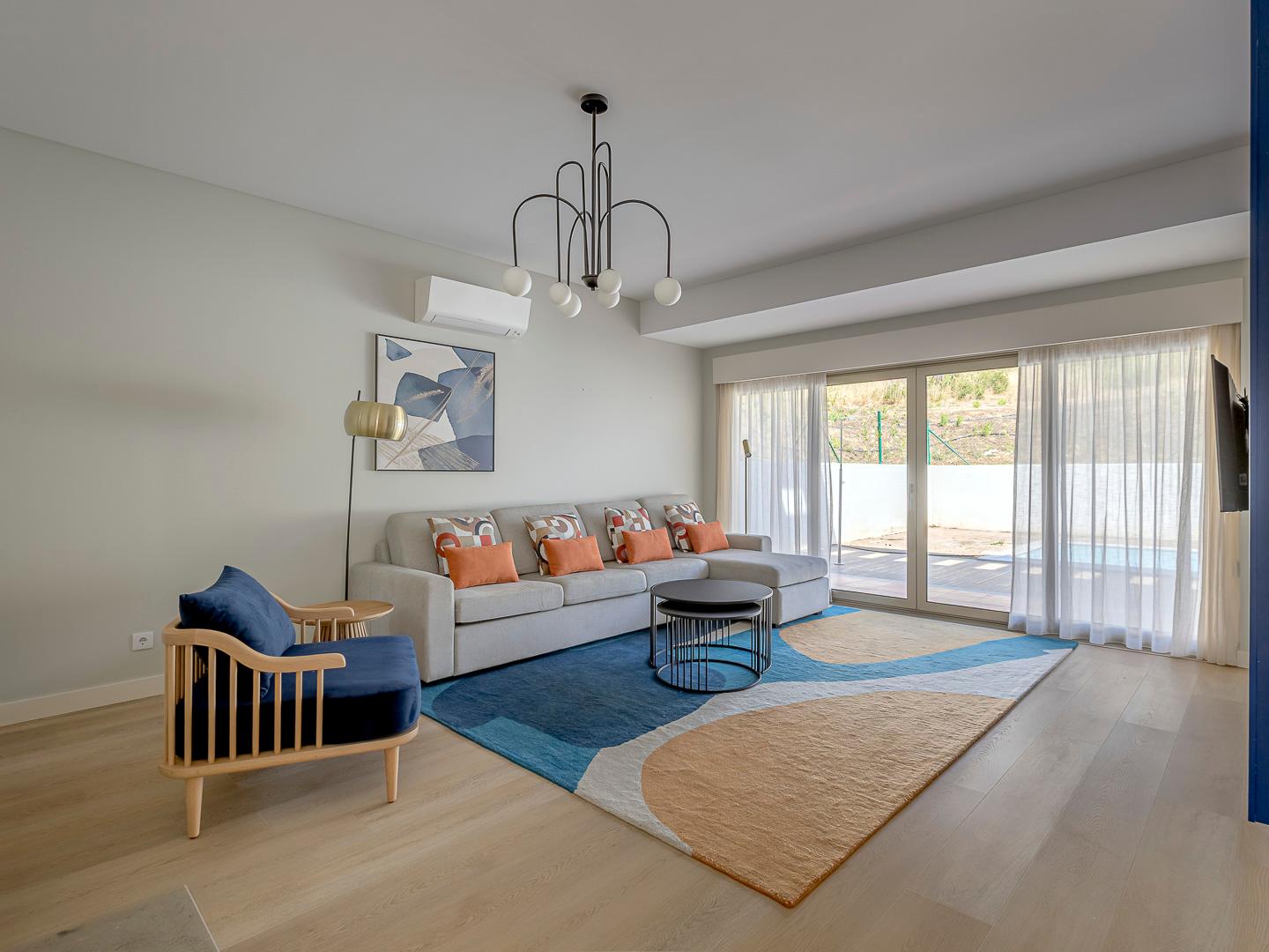 House in Loures (95997) — photograph 4