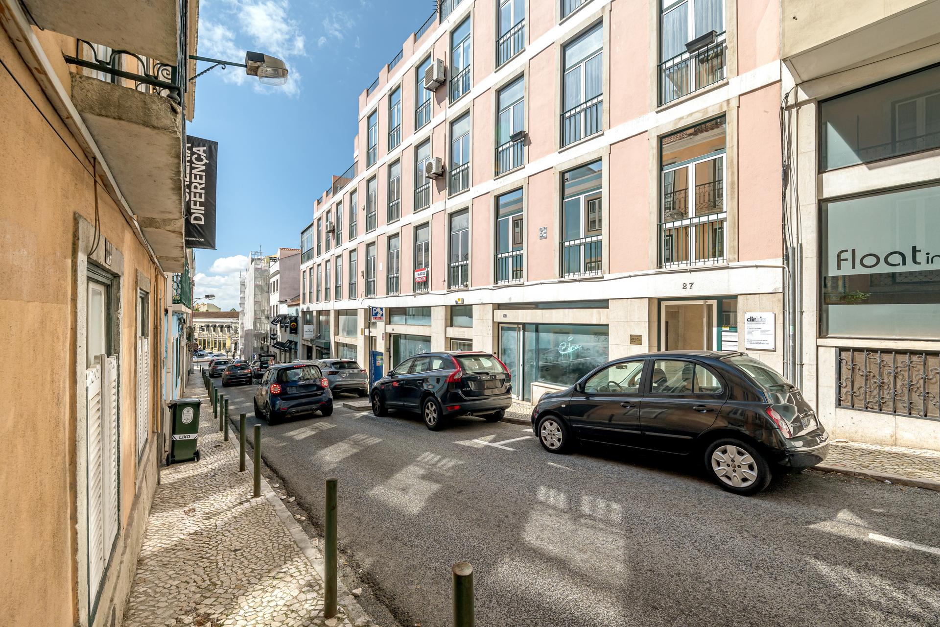 Shop in Lisboa (97442) — photograph 5