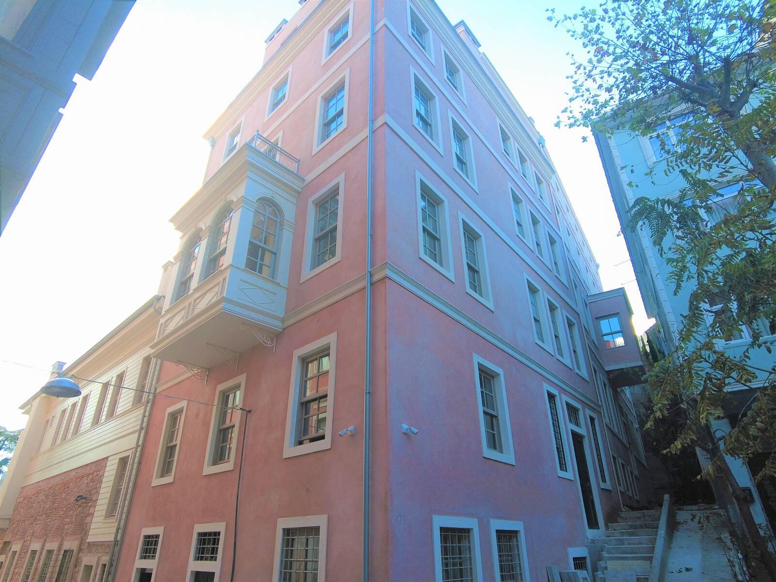 Apartments in Tomtom, Beyoğlu (IST-00806) — photograph 4