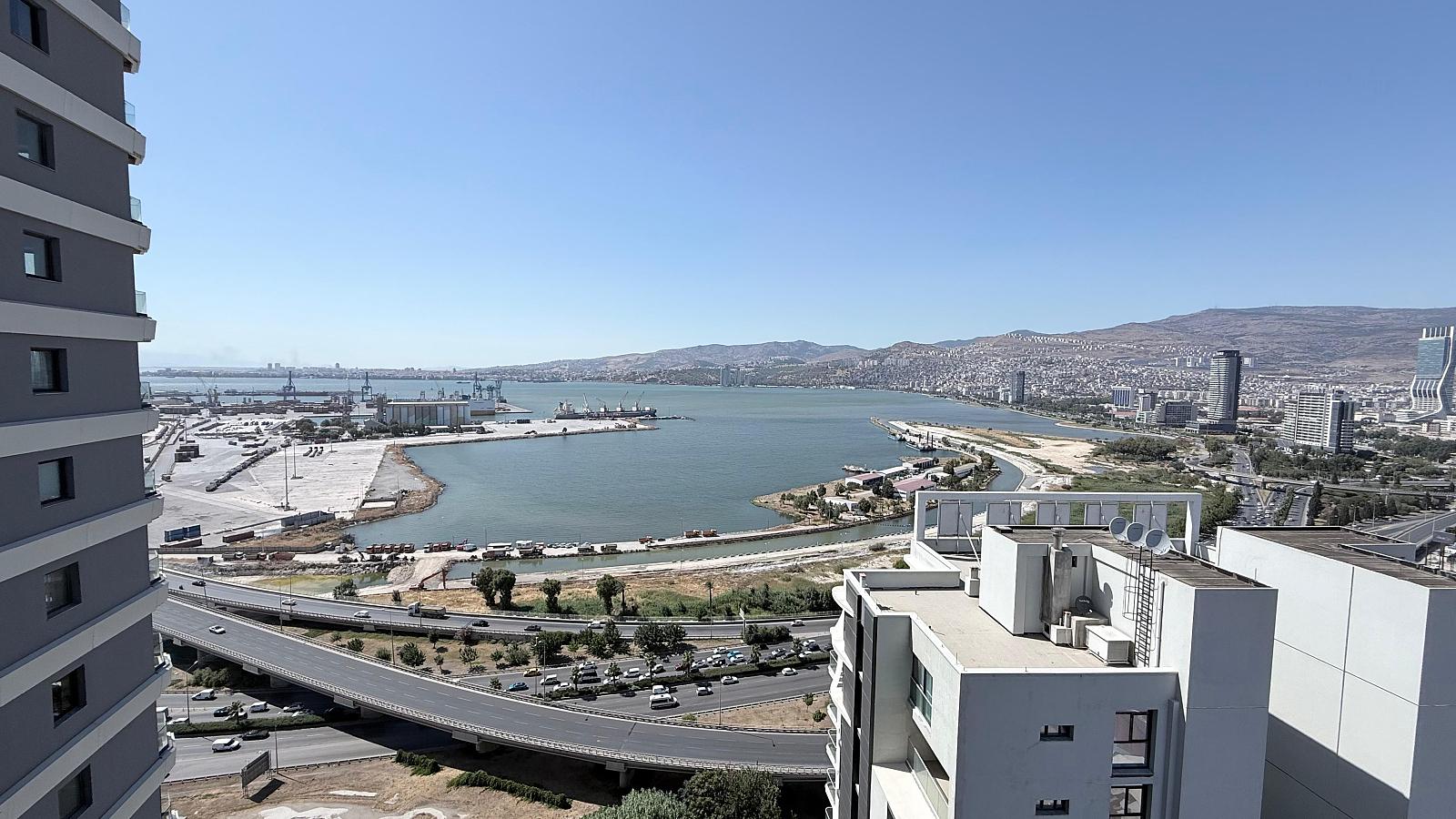 Apartments in Çınarlı, Konak (ADB-00237) — photograph 4