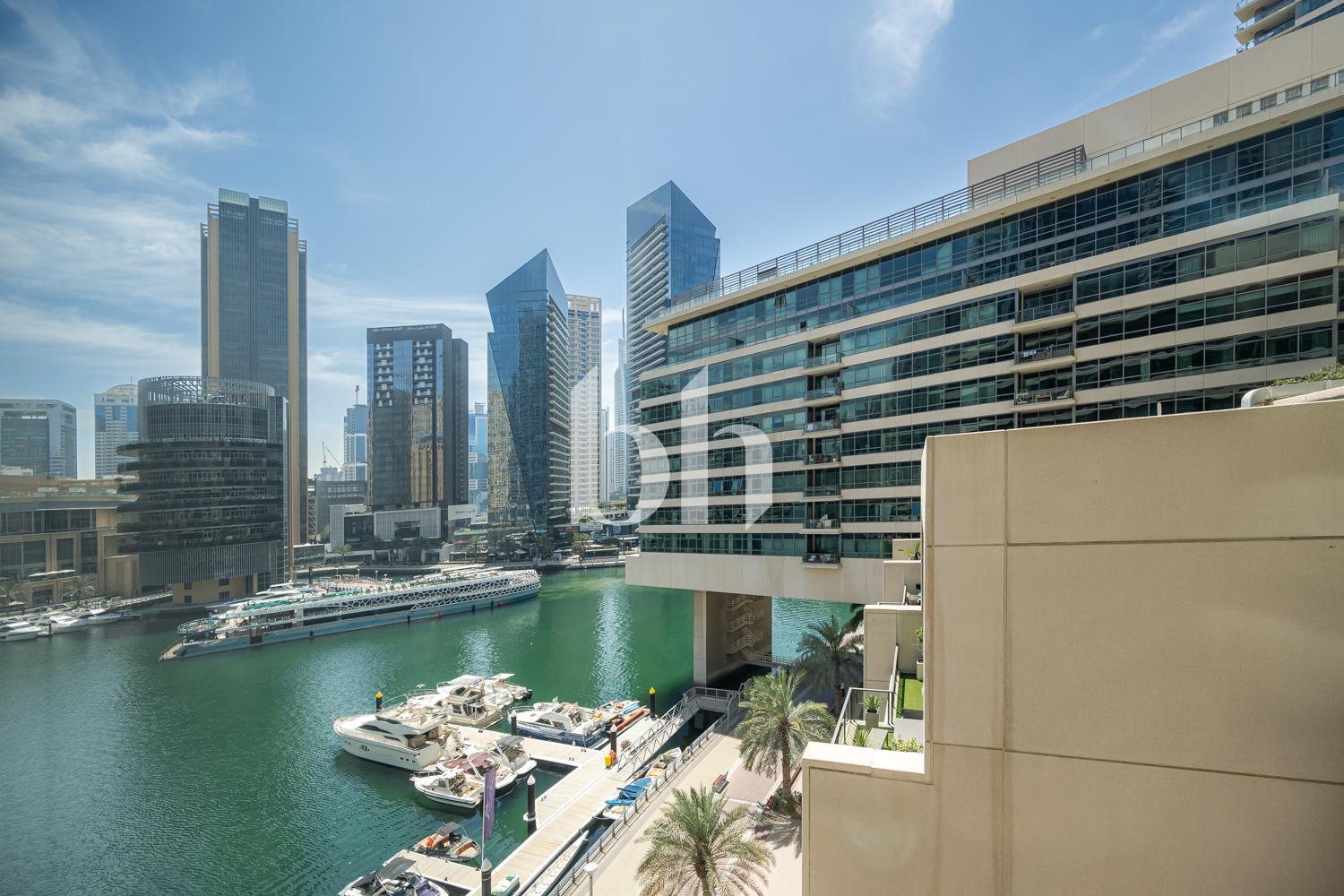 Marina Quays North — photograph 2