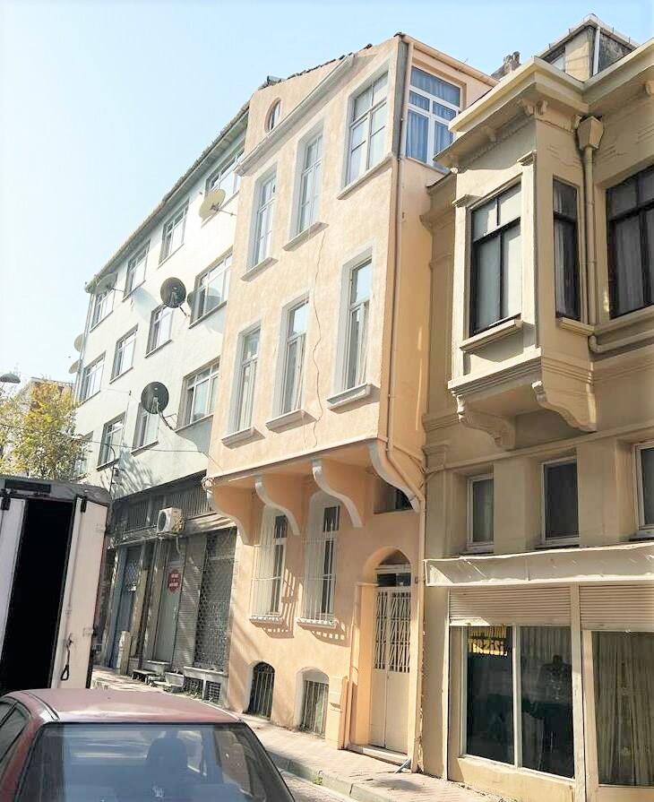 Apartments in Yavuz Sultan Selim, Fatih (IST-01372) — photograph 3
