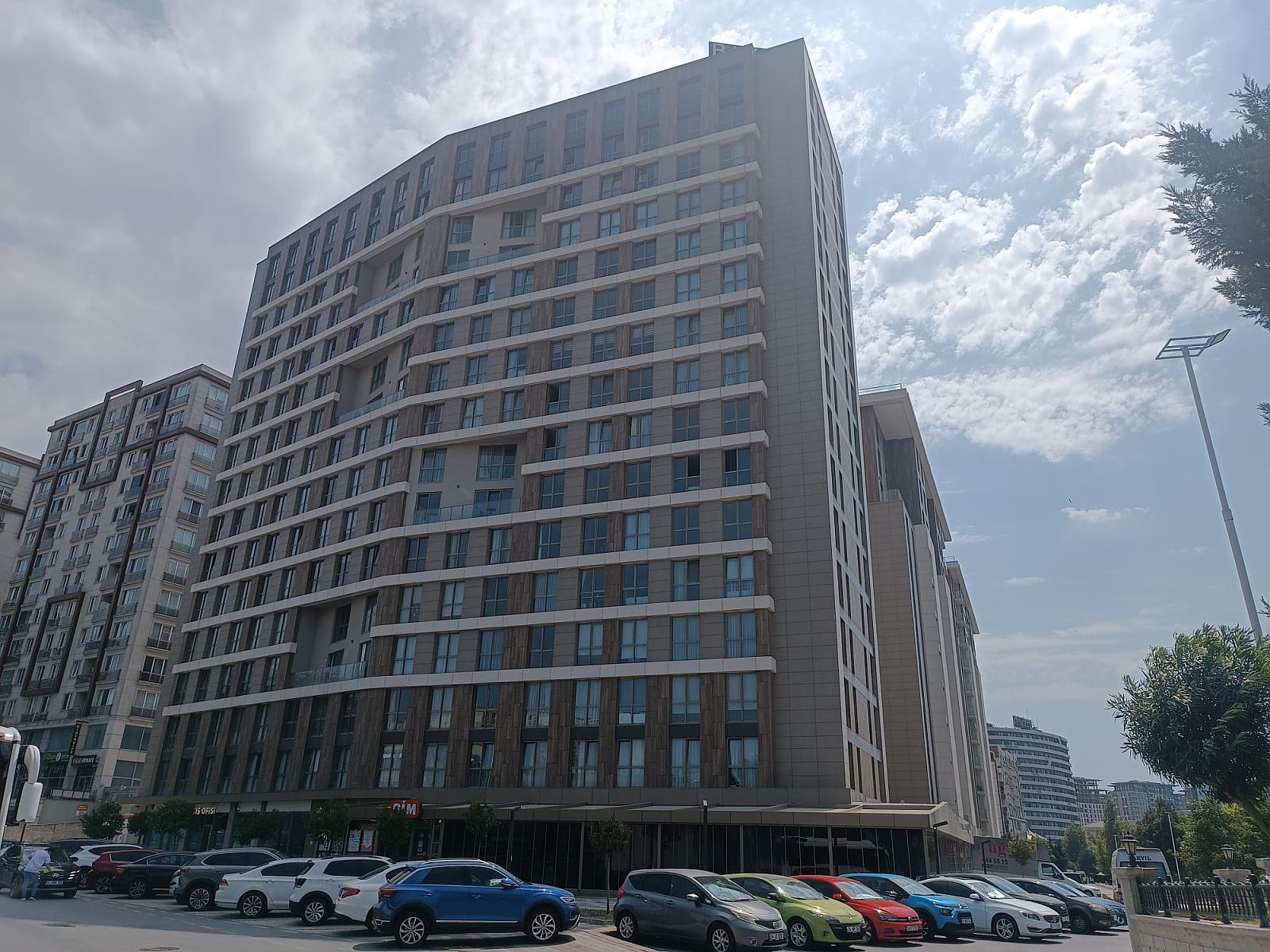 Apartments in Maltepe, Zeytinburnu (IST-00691) — photograph 2
