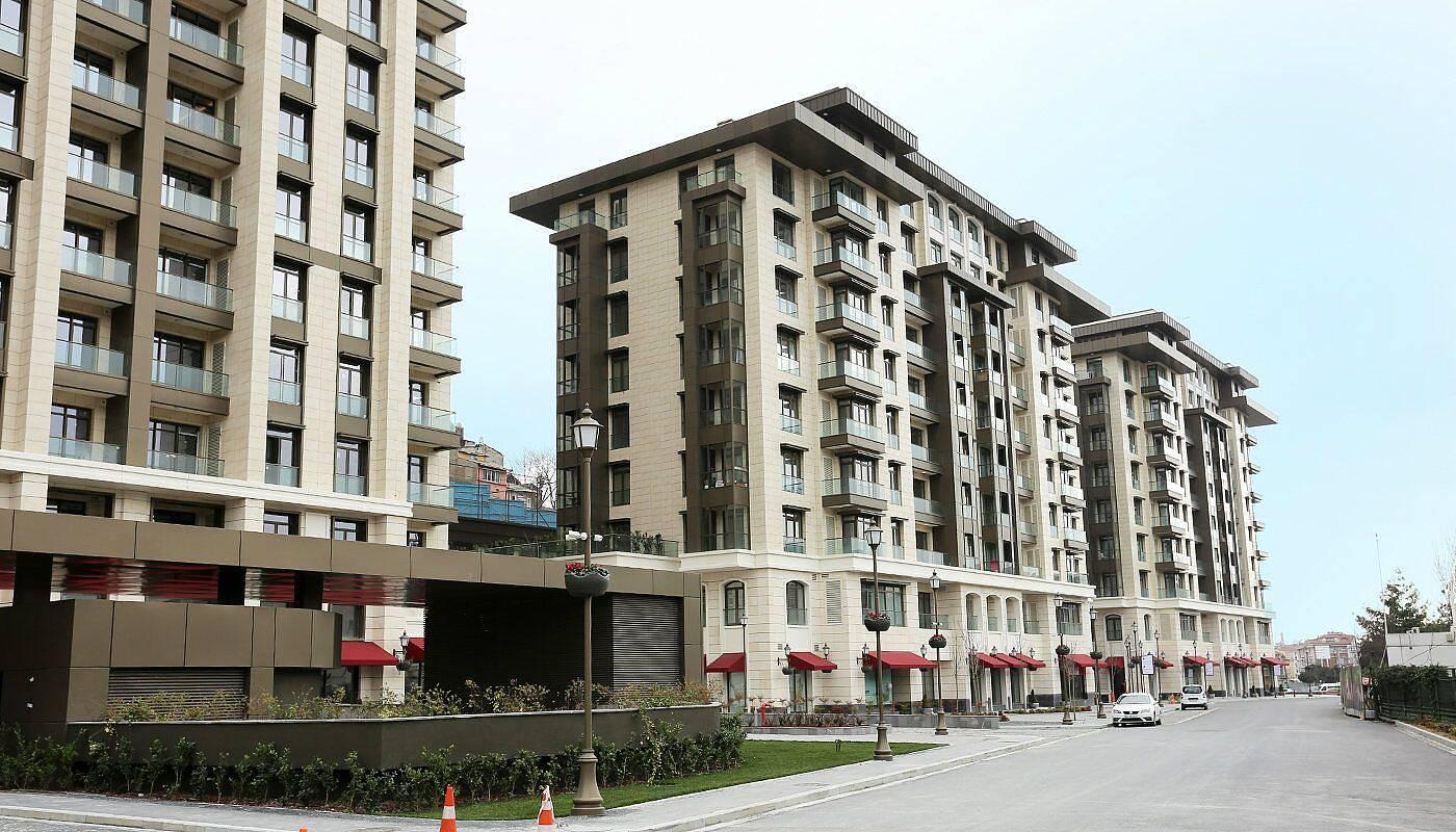 Apartments in Kaptanpaşa, Beyoğlu (IST-00380) — photograph 2