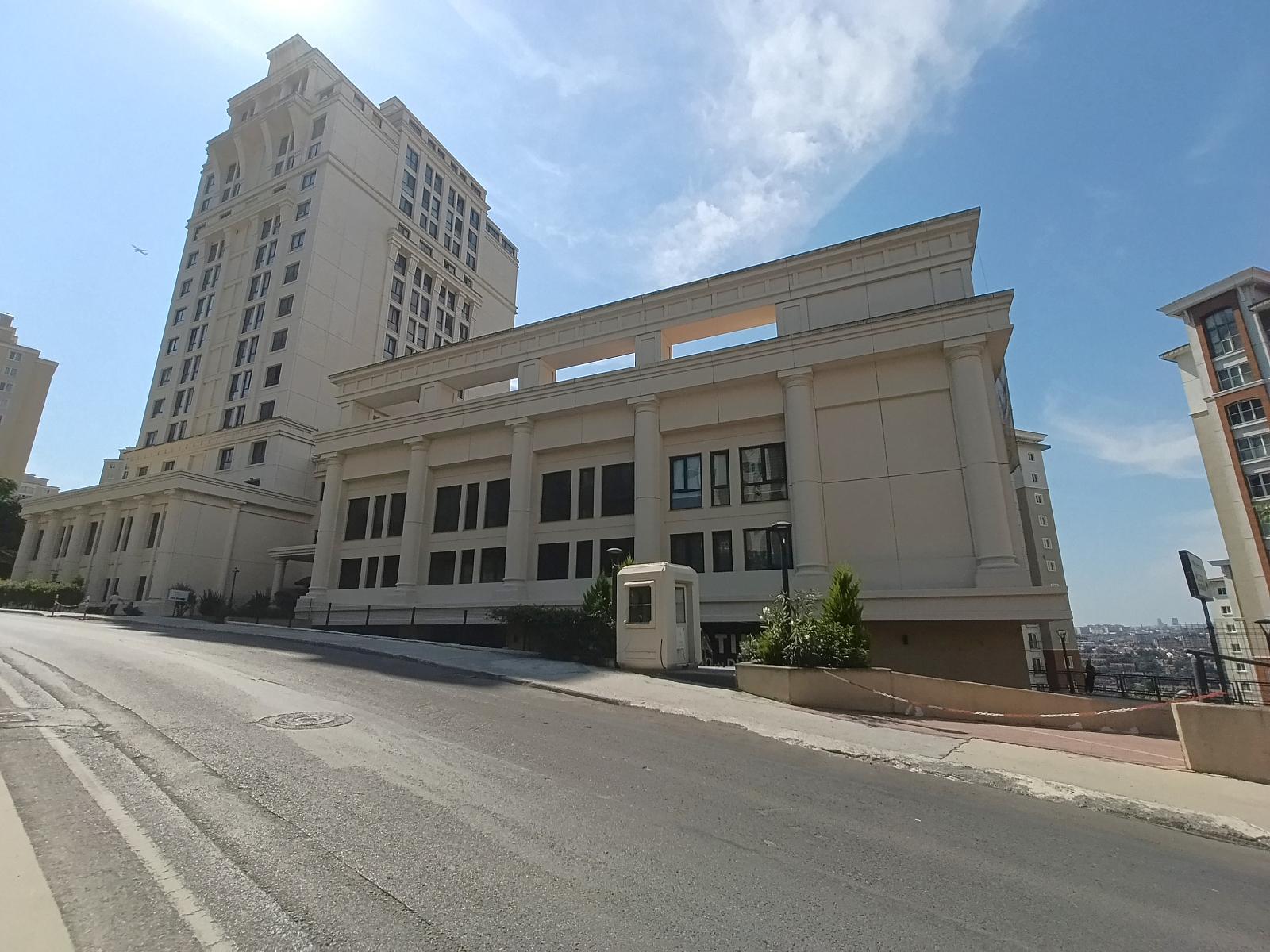 Apartments in Bahçeşehir 1. Kısım, Başakşehir (IST-01870) — photograph 4