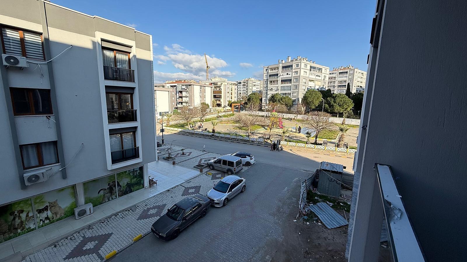Apartments in Kemal Atatürk, Menemen (ADB-00206) — photograph 3