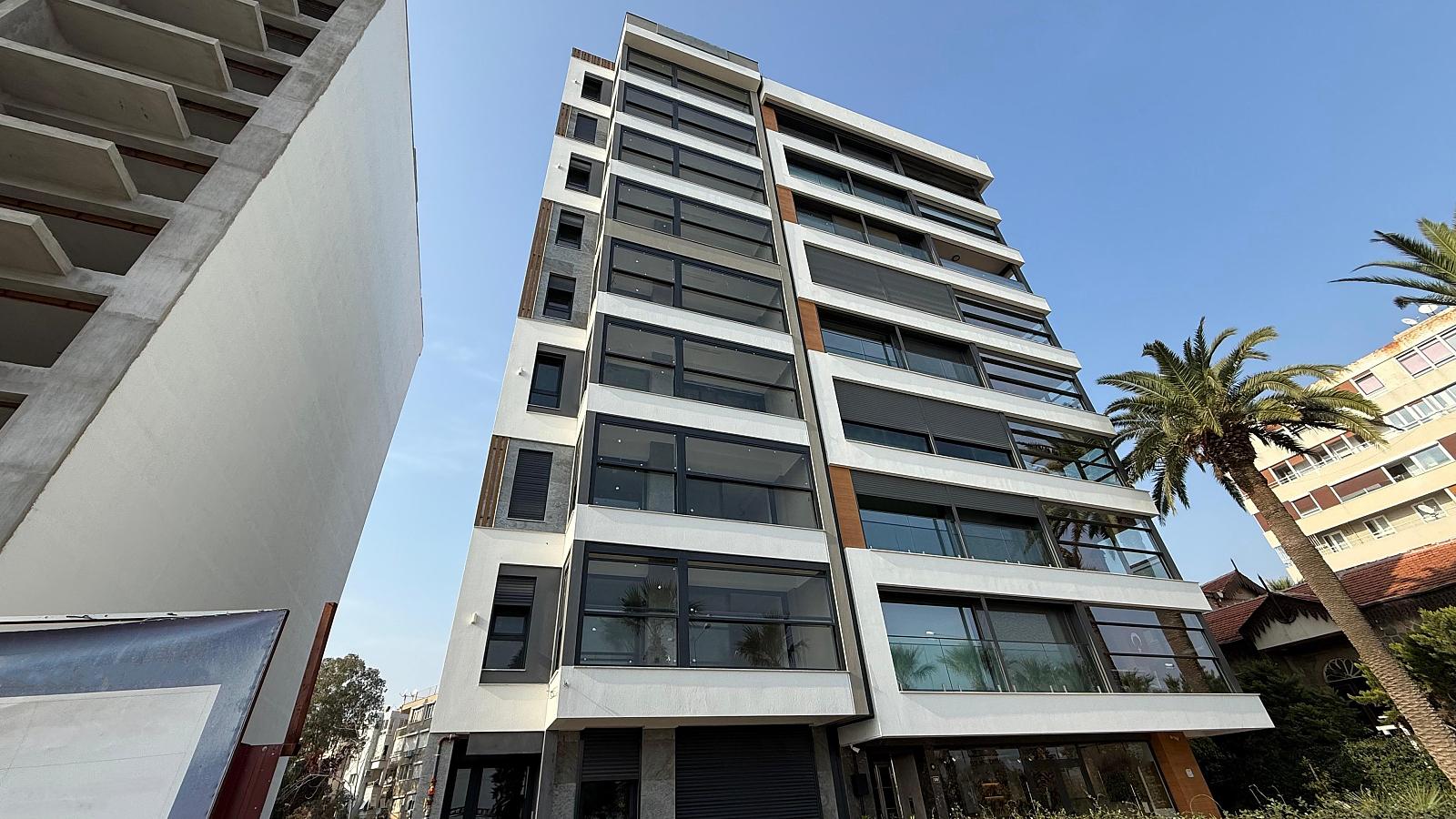 Apartments in Donanmacı, Karşıyaka (ADB-00180) — photograph 3