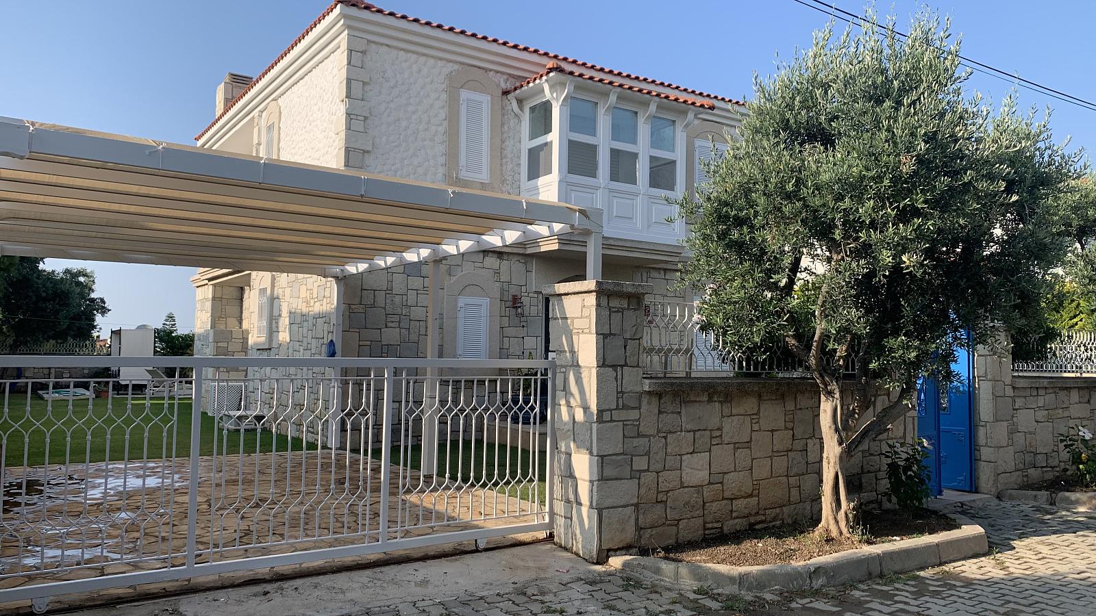 Apartments in Üniversite, Çeşme (ADB-00219) — photograph 4