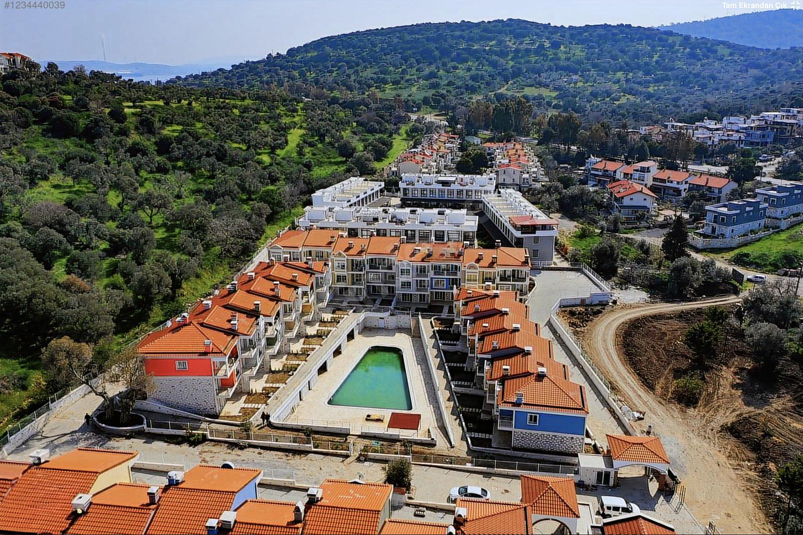 Apartments in Kemal Atatürk, Foça (ADB-00150) — photograph 5
